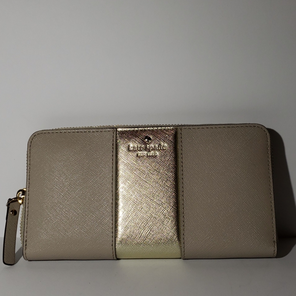 Kate Spade tan & gold wallet